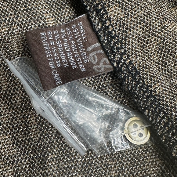 NWT J.McLaughlin
Women's Brown Jana Top - Picture 5 of 6